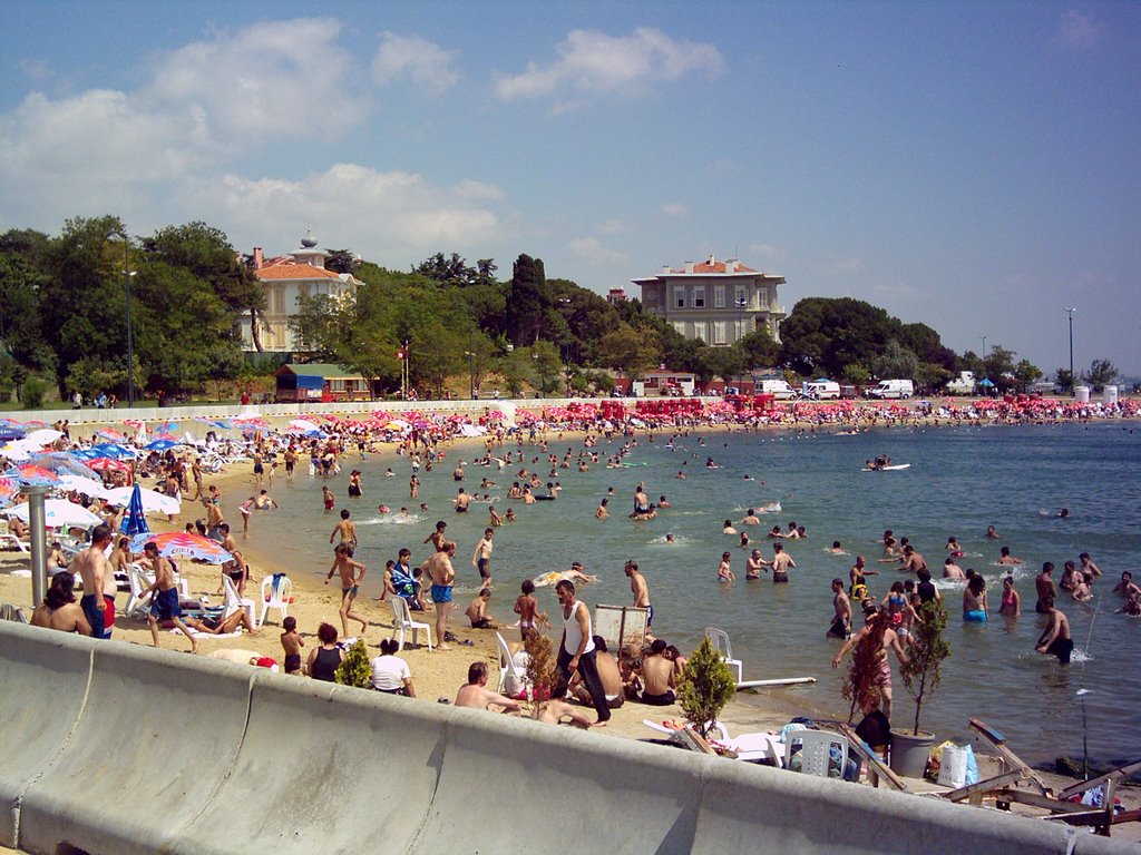 Caddebostan Plaji в Стамбуле