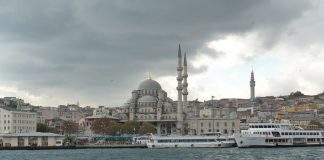 Стамбул в октябре фото
