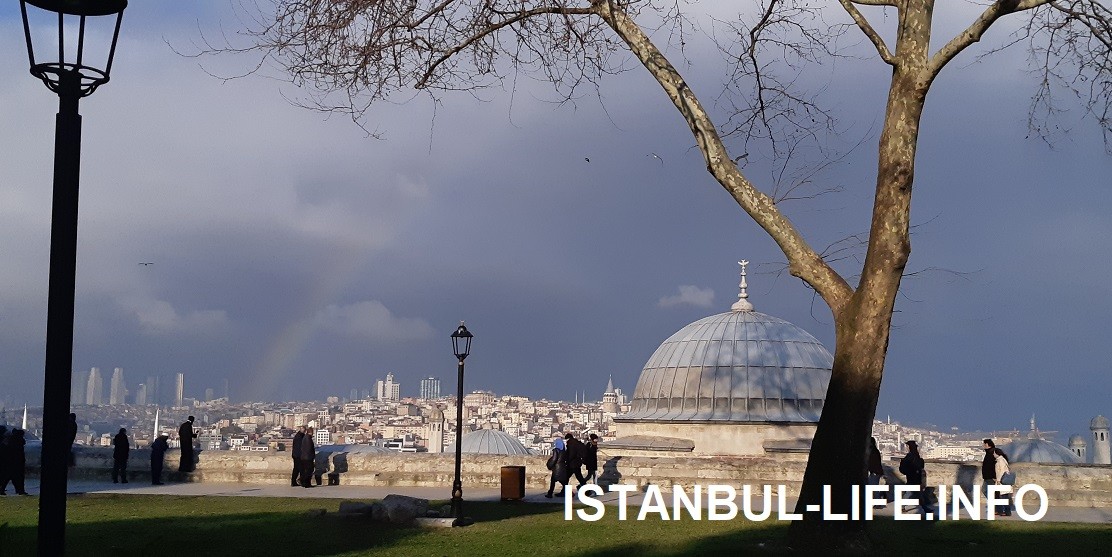 Вид на Стамбул с мечети Сулеймание