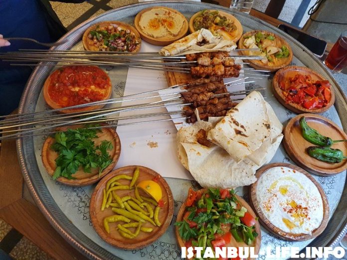 Вкусный ресторан в Стамбуле